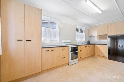 Property photo of 10 Cross Street Raceview QLD 4305