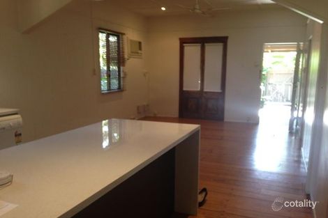 16 Allen St, South Townsville, QLD 4810