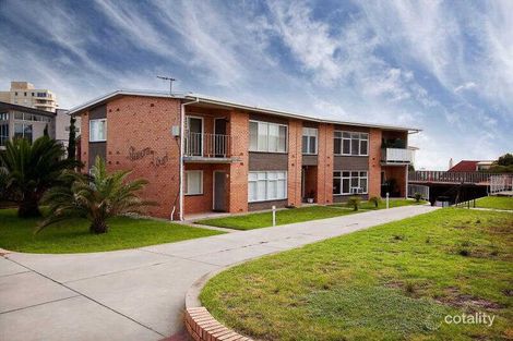 2/16 Patawalonga Frtg, Glenelg North, SA 5045