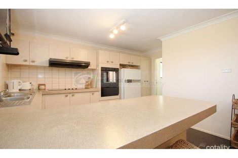 Property photo of 42 Aylesbury Crescent Chipping Norton NSW 2170