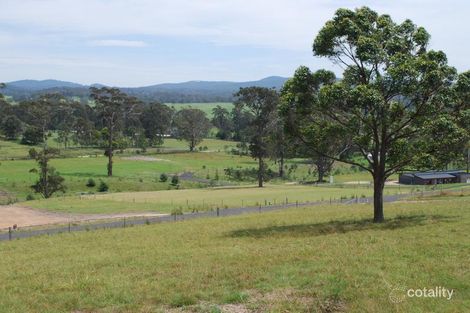 Property photo of 3 Oakleaf Place Millingandi NSW 2549