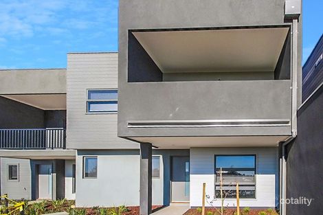 Property photo of 2 Hiddleston Court Cranbourne West VIC 3977