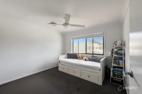 Property photo of 1/15 Mayfair Street Doolandella QLD 4077