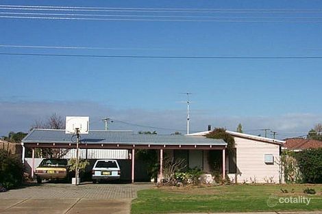 Property photo of 23 Murdoch Drive Greenfields WA 6210