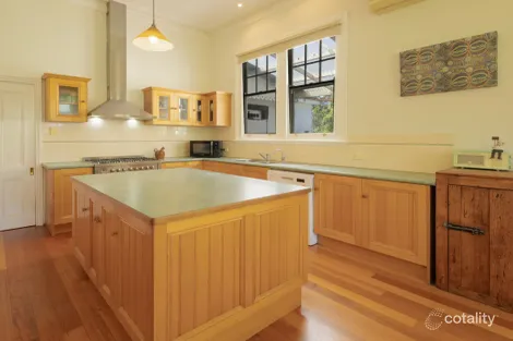 Property photo of 64 Albert Road Port Fairy VIC 3284