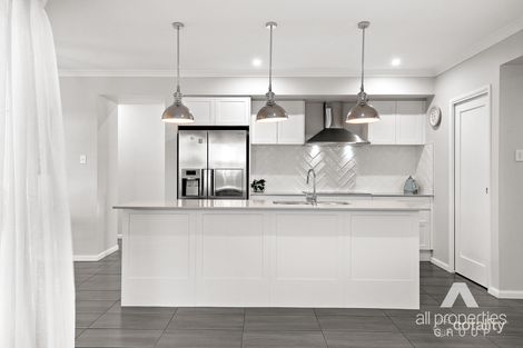 Property photo of 18 Abbeydale Road Greenbank QLD 4124