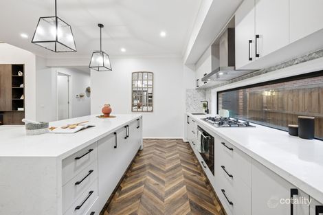 Property photo of 8 Huron Road Manor Lakes VIC 3024