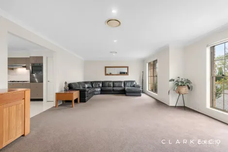 Property photo of 47 Forbes Crescent Heddon Greta NSW 2321