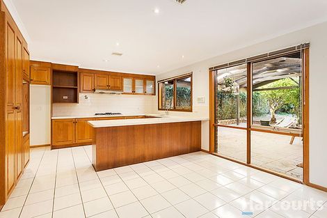 Property photo of 11 Nelse Court Wheelers Hill VIC 3150