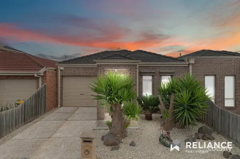 1/11 Swinburne Ct, Truganina, VIC 3029