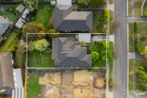 Property photo of 15 Maldon Crescent Doncaster East VIC 3109