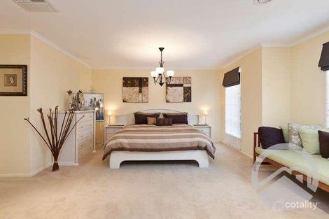 Property photo of 14 Yardley Court Berwick VIC 3806