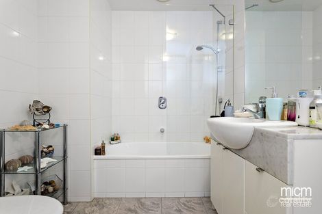 Property photo of 201/183 City Road Southbank VIC 3006