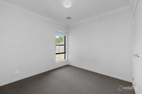 Property photo of 7 Auburn Close Pakenham VIC 3810