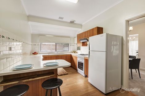 Property photo of 13 Edmonds Avenue Ashwood VIC 3147