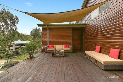 Property photo of 4 Woodlands Place Figtree NSW 2525