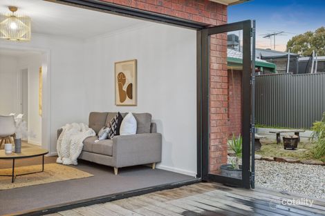 Property photo of 21 Ogwell Crescent Reynella East SA 5161