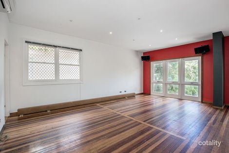 Property photo of 7 Vernon Avenue Labrador QLD 4215