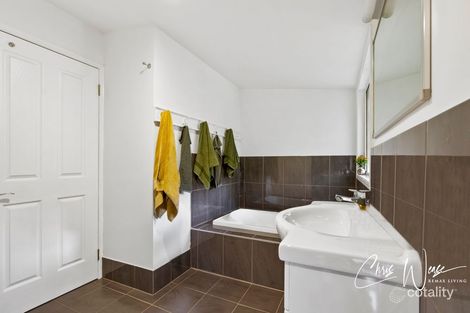 Property photo of 82 Sunrise Drive Ocean View QLD 4521