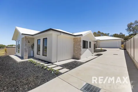 2/32 Kingsford Smith Rd, Boorooma, NSW 2650