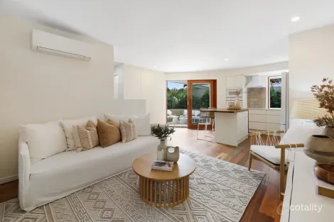 Property photo of 35/172 Barrier Reef Drive Mermaid Waters QLD 4218