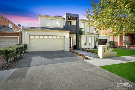 21 Clare Brennan Dr, Cairnlea, VIC 3023