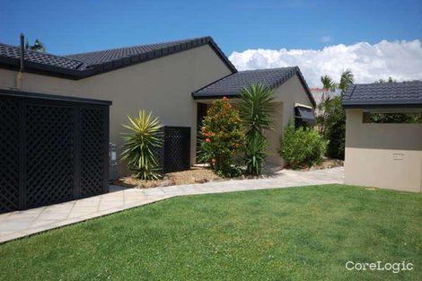 Property photo of 21 Selkirk Avenue Benowa QLD 4217