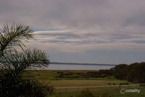 Property photo of 105 Bay Road Eagle Point VIC 3878