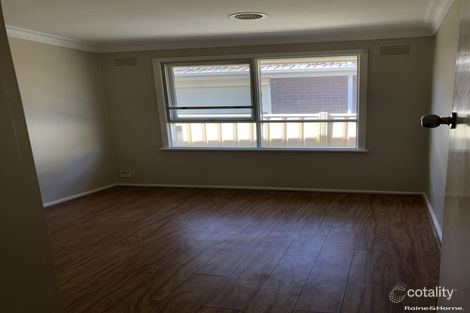 Property photo of 69 Welwyn Parade Deer Park VIC 3023