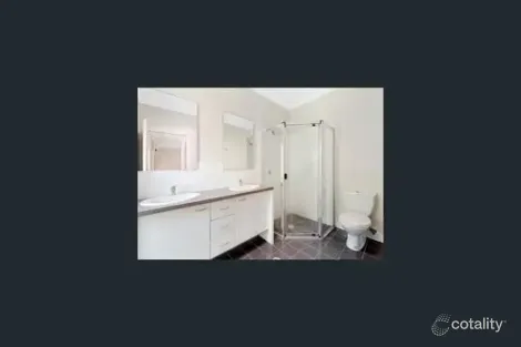 Property photo of 3 Mahogany Place Molendinar QLD 4214