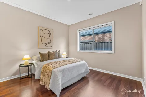 Property photo of 14 Duneira Grove Caroline Springs VIC 3023
