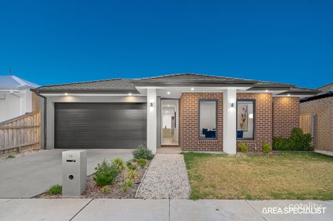 Property photo of 13 Charming Loop Officer VIC 3809