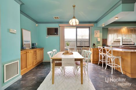 Property photo of 12 Rosslare Court Hoppers Crossing VIC 3029