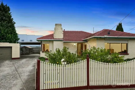 5 Susan Ct, Cheltenham, VIC 3192