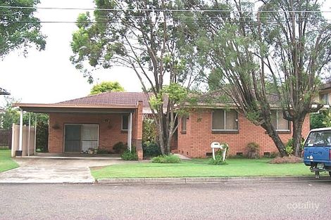 15 Ross St, Brassall, QLD 4305