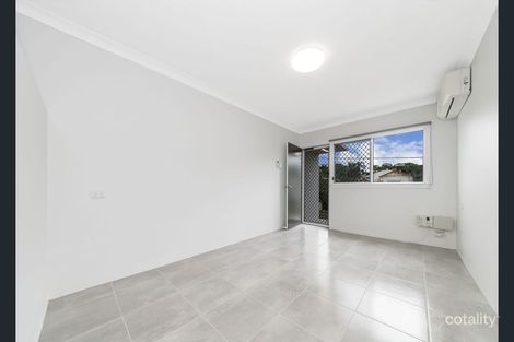 Property photo of 1/15 Carr Street Hermit Park QLD 4812