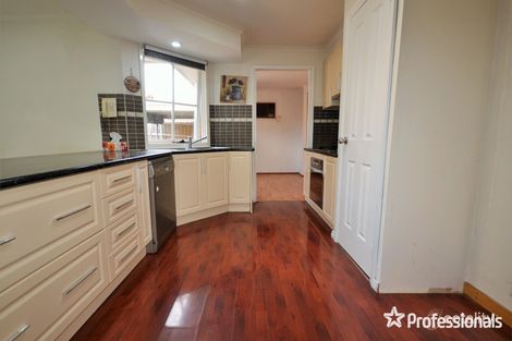 Property photo of 44 Highview Drive Mooroolbark VIC 3138