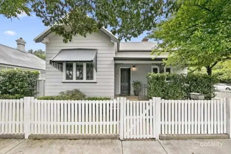 Property photo of 10 Lorn Street Lorn NSW 2320