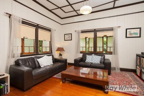 Property photo of 20 Crescent Road Kelvin Grove QLD 4059