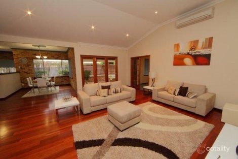 17 Fitzpatrick Way, Noranda, WA 6062