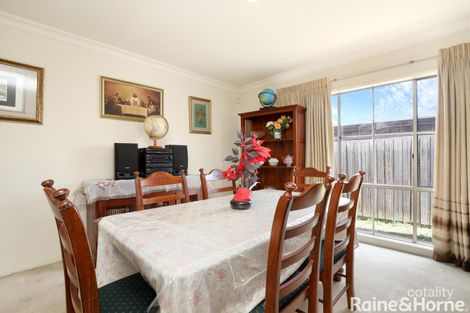 Property photo of 39 Thompson Crescent Roxburgh Park VIC 3064