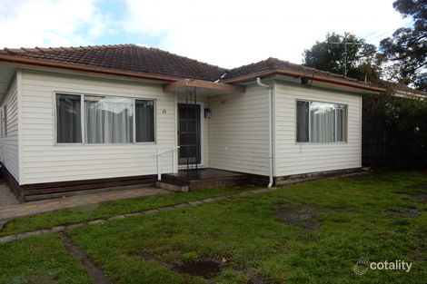 Property photo of 13 Ashkanasy Avenue Pascoe Vale VIC 3044