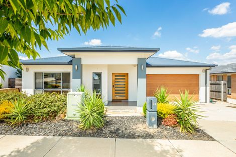 32 Roy Marika St, Bonner, ACT 2914