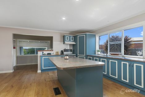Property photo of 4 Farmer Crescent Traralgon VIC 3844