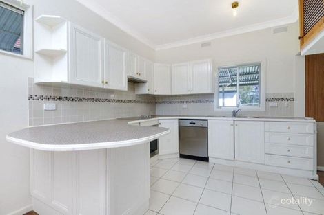 Property photo of 15 Breda Street Fairy Meadow NSW 2519