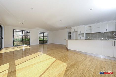 Property photo of 26 Bernacchi Street Mawson ACT 2607