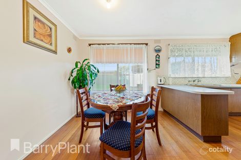 Property photo of 15 Grantham Parade St Albans VIC 3021