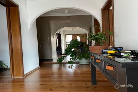 Property photo of 5 Sherwood Drive Thomastown VIC 3074