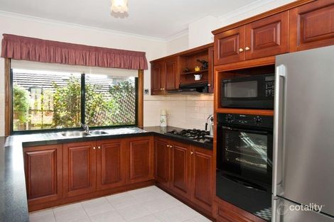 Property photo of 8 Dunalbyn Drive Aberfoyle Park SA 5159