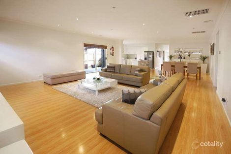 Property photo of 16 Songbird Crescent South Morang VIC 3752